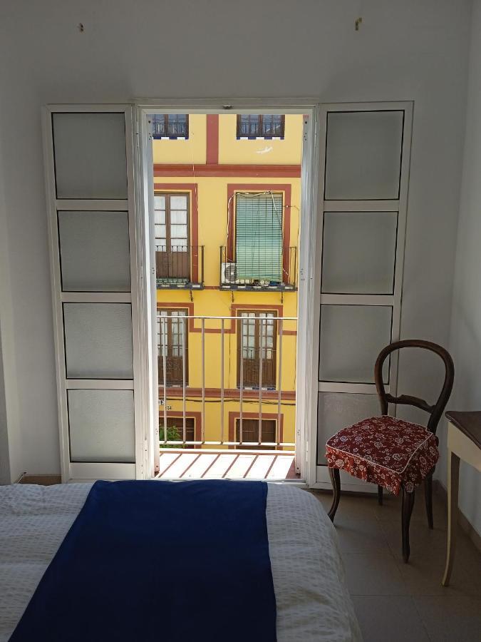 Apartamento Casco Antiguo Exterior Unico En Segunda Planta En Un Edificio De De Dos Plantas Sevilla Buitenkant foto
